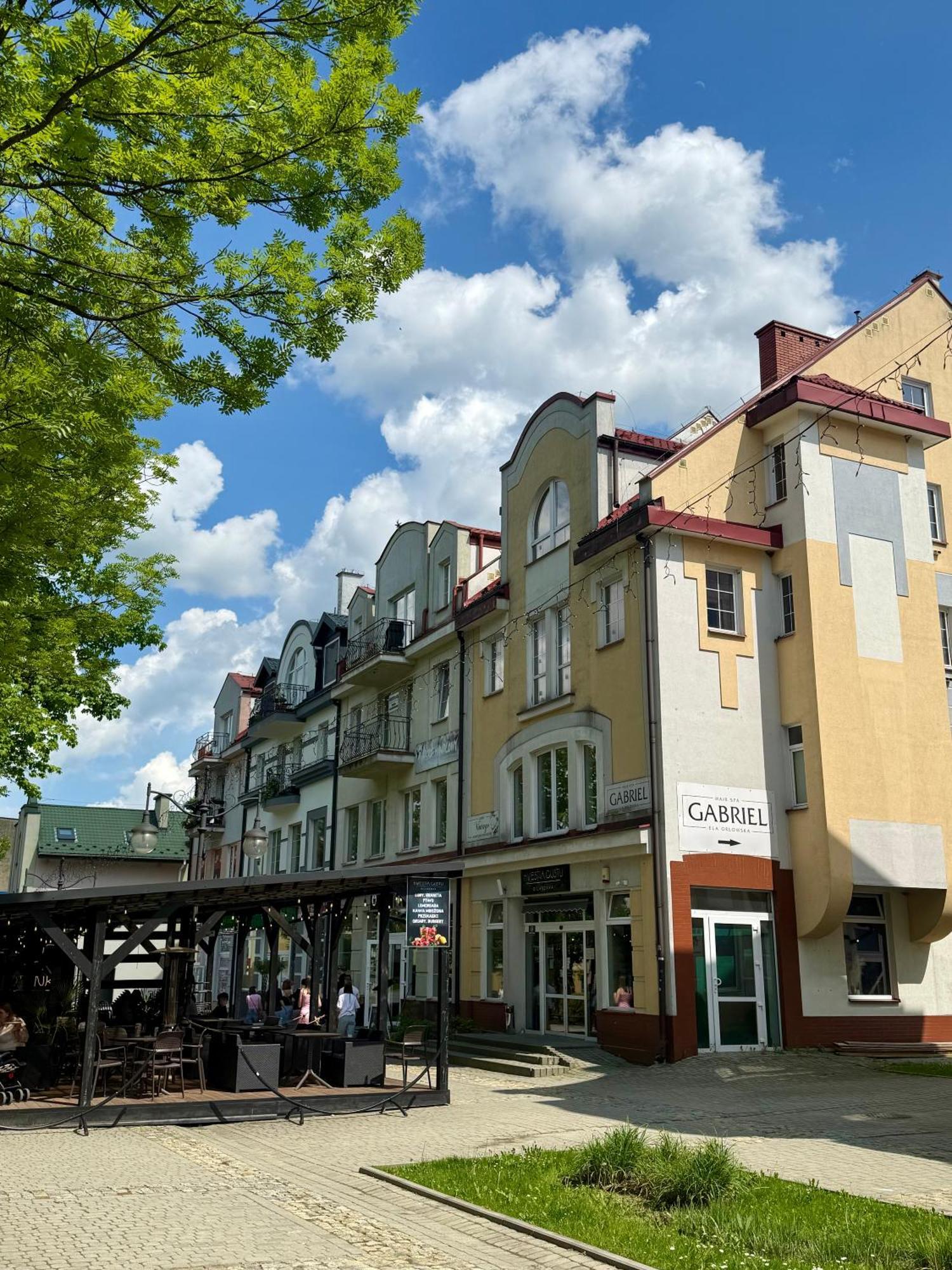 Apartament Dobre Miejsce Ustrzyki Dolne Exterior photo