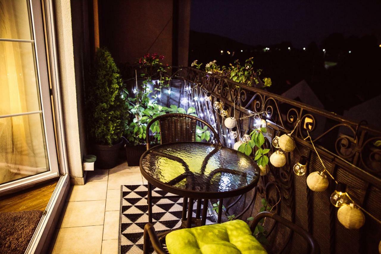 Apartament Dobre Miejsce Ustrzyki Dolne Exterior photo
